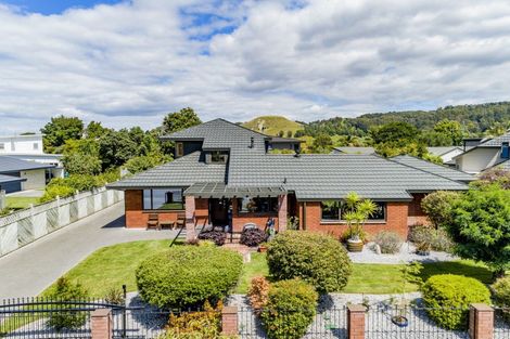 Photo of property in 210 Auckland Road, Greenmeadows, Napier, 4112