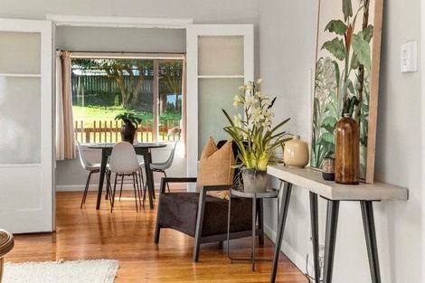 Photo of property in 110 Cambridge Road, Hillcrest, Hamilton, 3216