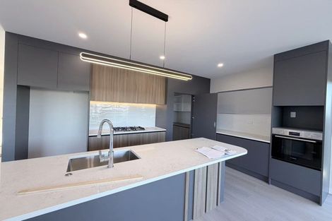 Photo of property in 8 Songline Road, Karaka, 2113
