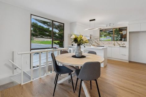Photo of property in 1/16 Hogans Road, Glenfield, Auckland, 0629