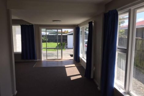 Photo of property in 5 Glenora Place, Hornby, Christchurch, 8042