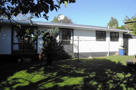 Photo of property in 1/5 Compass Place, Te Atatu Peninsula, Auckland, 0610