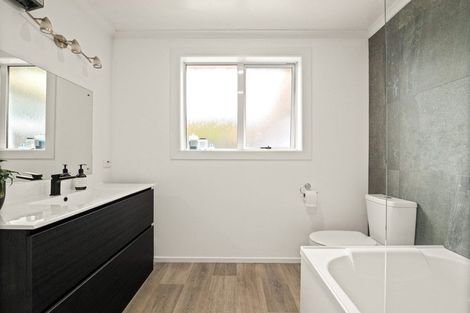 Photo of property in 43 Mure Street, Mosgiel, 9024