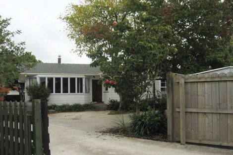 Photo of property in 8 Ellison Place, Pakuranga Heights, Auckland, 2010