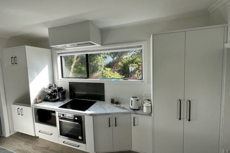 Photo of property in 70 Derwent Street, Island Bay, Wellington, 6023