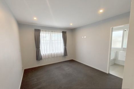 Photo of property in 12 Blaenavon Lane, Halswell, Christchurch, 8025