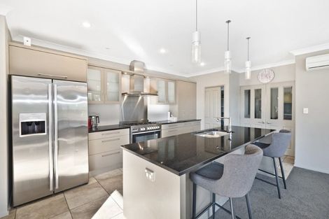 Photo of property in 29 Holbrook Way, Westmorland, Christchurch, 8025