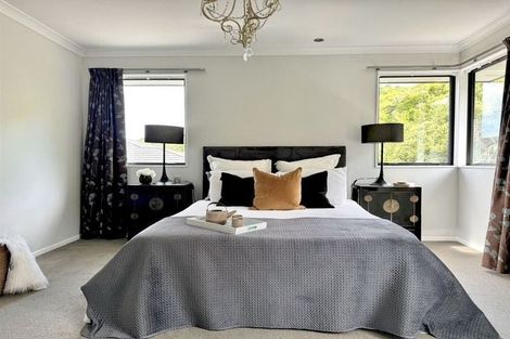 Photo of property in 51 Kilkelly Close, Tawa, Wellington, 5028