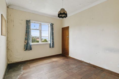 Photo of property in 43a Northland Road, Northland, Wellington, 6012