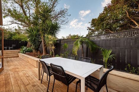 Photo of property in 2/76 Francis Street, Hauraki, Auckland, 0622