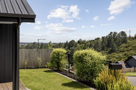 Photo of property in 81 Adler Drive, Ohauiti, Tauranga, 3112