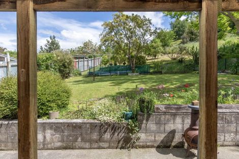 Photo of property in 18 Rose Street, Waipawa, 4210