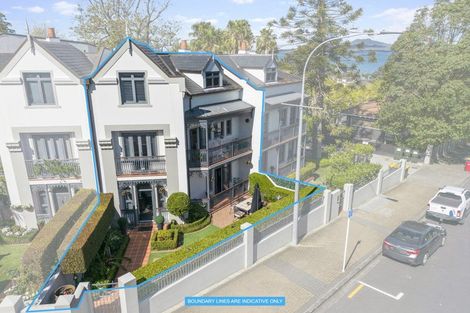 Photo of property in 2/177 Hurstmere Road, Takapuna, Auckland, 0622