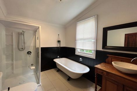 Photo of property in 702 Avenue Road West, Saint Leonards, Hastings, 4120