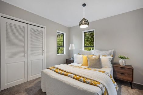 Photo of property in 92 Braemar Road, Castor Bay, Auckland, 0620