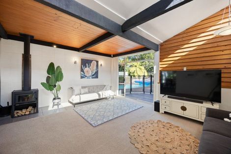 Photo of property in 27 Balfour Crescent, Riverlea, Hamilton, 3216