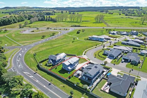 Photo of property in 68 Huka Heights Drive, Rangatira Park, Taupo, 3330