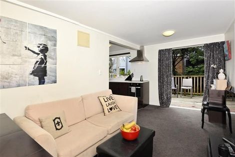 Photo of property in 27a Sussex Street, Levin, 5510