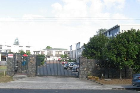 Photo of property in 32/218 Captain Springs Road, Onehunga, Auckland, 1061