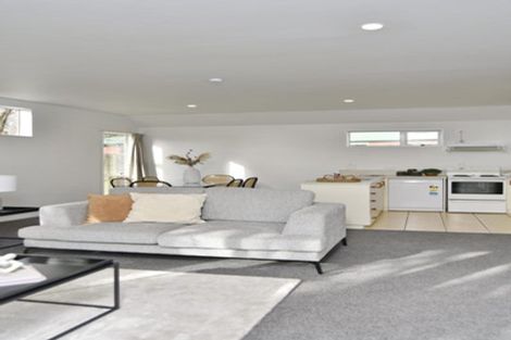 Photo of property in 35 Larch Place, Casebrook, Christchurch, 8051