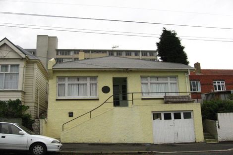 Photo of property in 166 Forth Street, North Dunedin, Dunedin, 9016