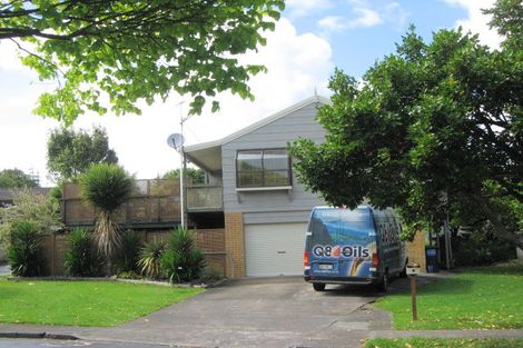 Photo of property in 3 Destino Court, Conifer Grove, Takanini, 2112