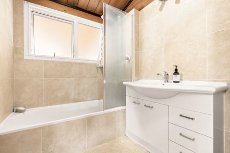 Photo of property in 11 Te Rewha Street, Turangi, 3334