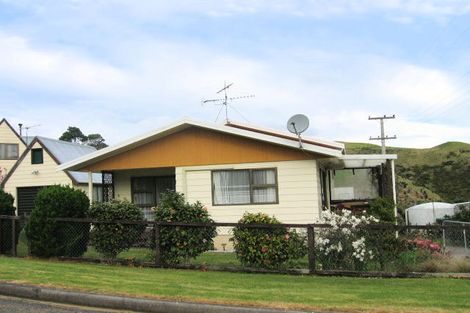 Photo of property in 14 Eames Crescent, Te Mata, Thames, 3575