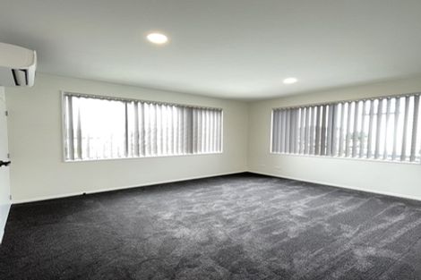 Photo of property in 36 Windlass Street, Long Bay, Auckland, 0630