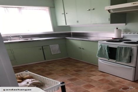 Photo of property in 2/175 Park Road, West End, Palmerston North, 4410