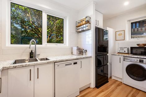 Photo of property in 1/107 Allington Road, Karori, Wellington, 6012