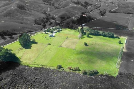 Photo of property in 3483 Kaipara Coast Highway, Glorit, Warkworth, 0984