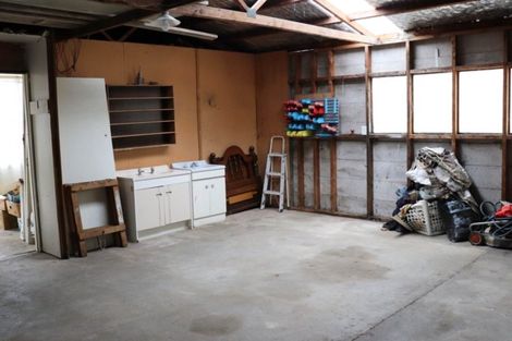 Photo of property in 24 Edward Street, Pahiatua, 4910