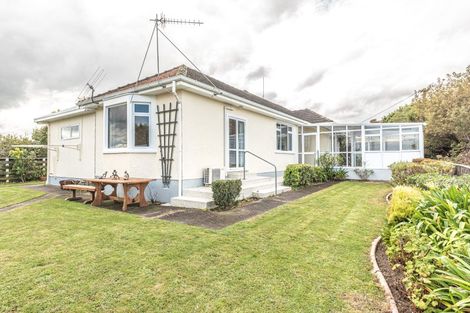 Photo of property in 6 Bristow Street, Saint Johns Hill, Whanganui, 4501