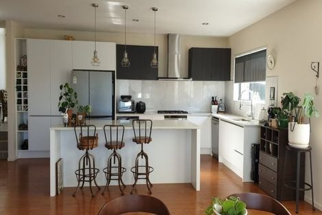 Photo of property in 5 Emell Street, Silverdale, 0932