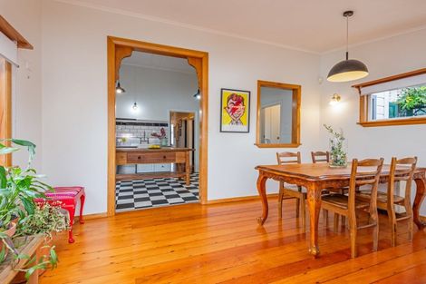 Photo of property in 16 Worcester Street, West End, Palmerston North, 4410