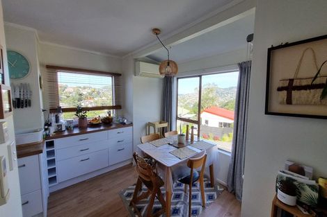 Photo of property in 18 Govind Grove, Ngaio, Wellington, 6035