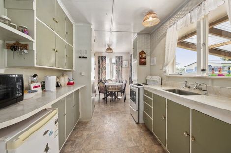 Photo of property in 10 Brent Road, Owhata, Rotorua, 3010