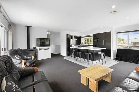 Photo of property in 12 Ngaio Street, Strandon, New Plymouth, 4312