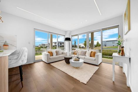 Photo of property in 50 Hari Road, Karaka, 2113