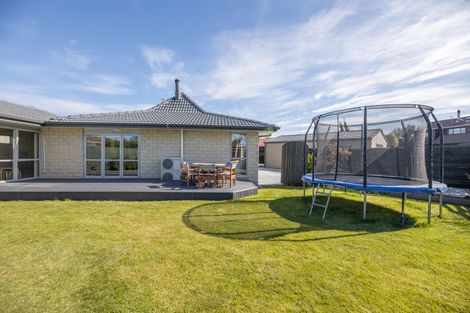 Photo of property in 11 Goya Place, Bishopdale, Christchurch, 8051
