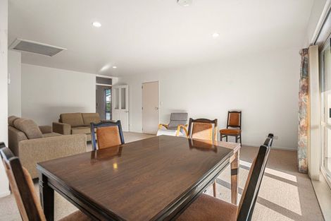 Photo of property in 1/32 Park Road, Glenfield, Auckland, 0629