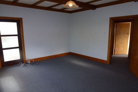 Photo of property in 24 Milverton Avenue, Hokowhitu, Palmerston North, 4410