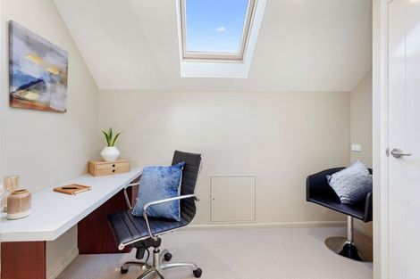 Photo of property in 5 Tanu Place, Parklands, Christchurch, 8083