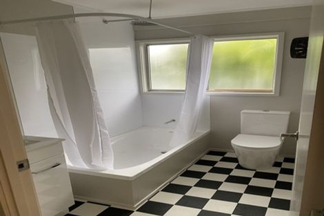 Photo of property in 1/38 Lynden Avenue, Hillcrest, Auckland, 0627