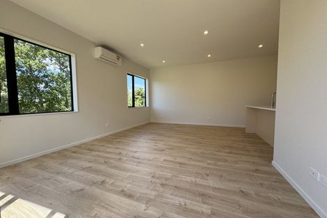 Photo of property in 72 Arran Drive, Orewa, 0931