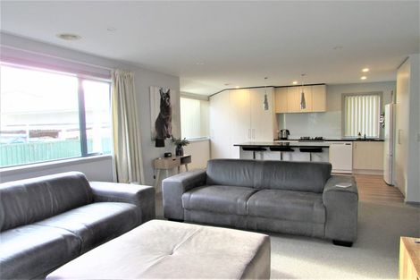 Photo of property in 2/785 High Street, Boulcott, Lower Hutt, 5011