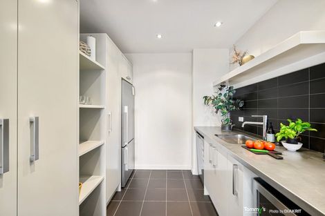 Photo of property in Portal Apartments, 7b/42 Cable Street, Te Aro, Wellington, 6011