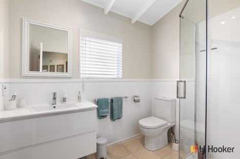 Photo of property in 1 Queen Street, Waihi Beach, 3611