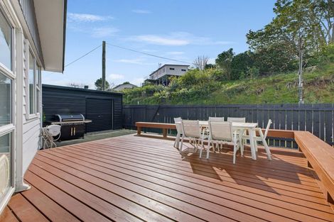 Photo of property in 2 Bromley Place, Westown, New Plymouth, 4310